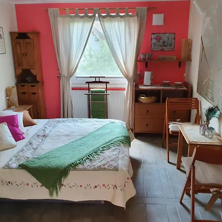 Апартаменты Jensen Countryside House *