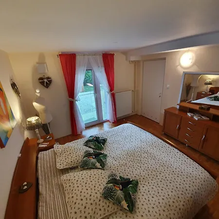 Jensen Countryside House * Блед