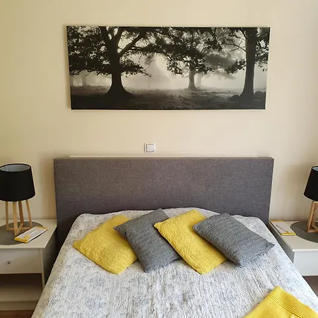 Jensen Countryside House Apartment Bled